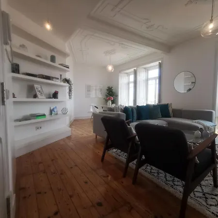 Lisbon Apartment Near Rato Square Lizbona