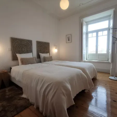 Lisbon Apartment Near Rato Square Apartment Lisbon