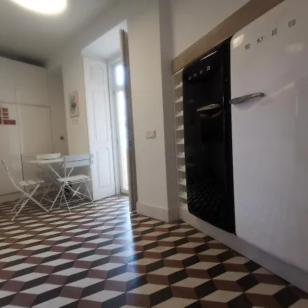 Apartment Lisbon Apartment Near Rato Square Lisbon