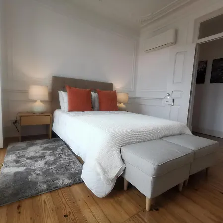 Lisbon Apartment Near Rato Square Lizbona