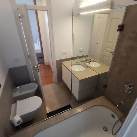 Lisbon Apartment Near Rato Square Apartament Lizbona